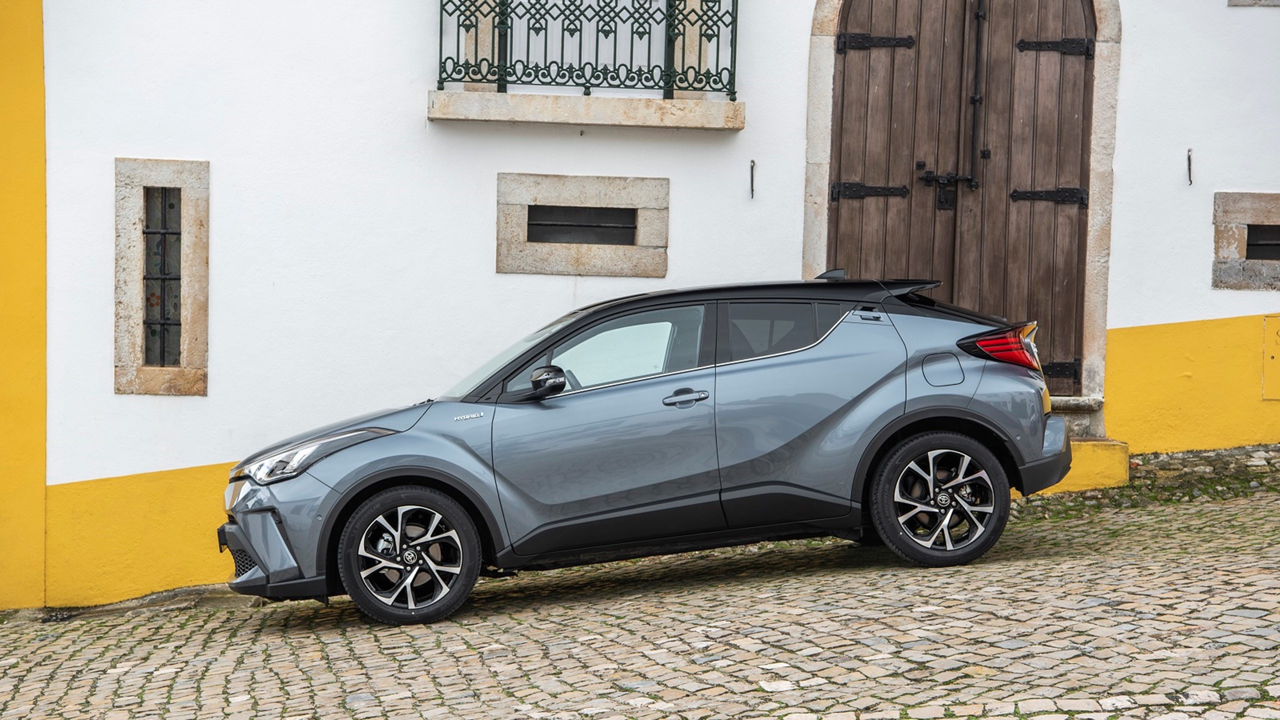 2020 Toyota C Hr Stat 04 1600X900