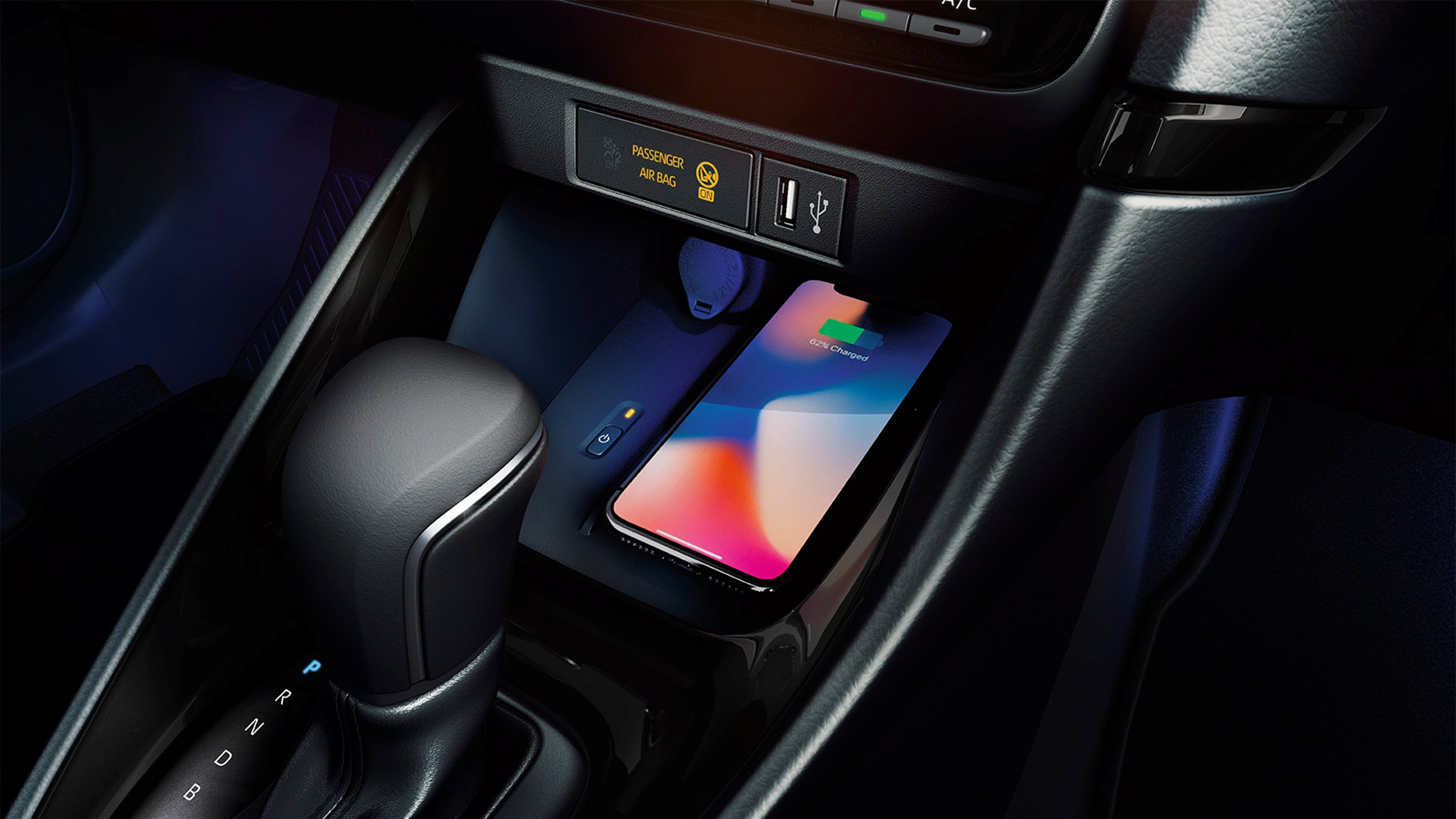 2020 Toyota Yaris Iphone Traadloes Oplader 1900X1069