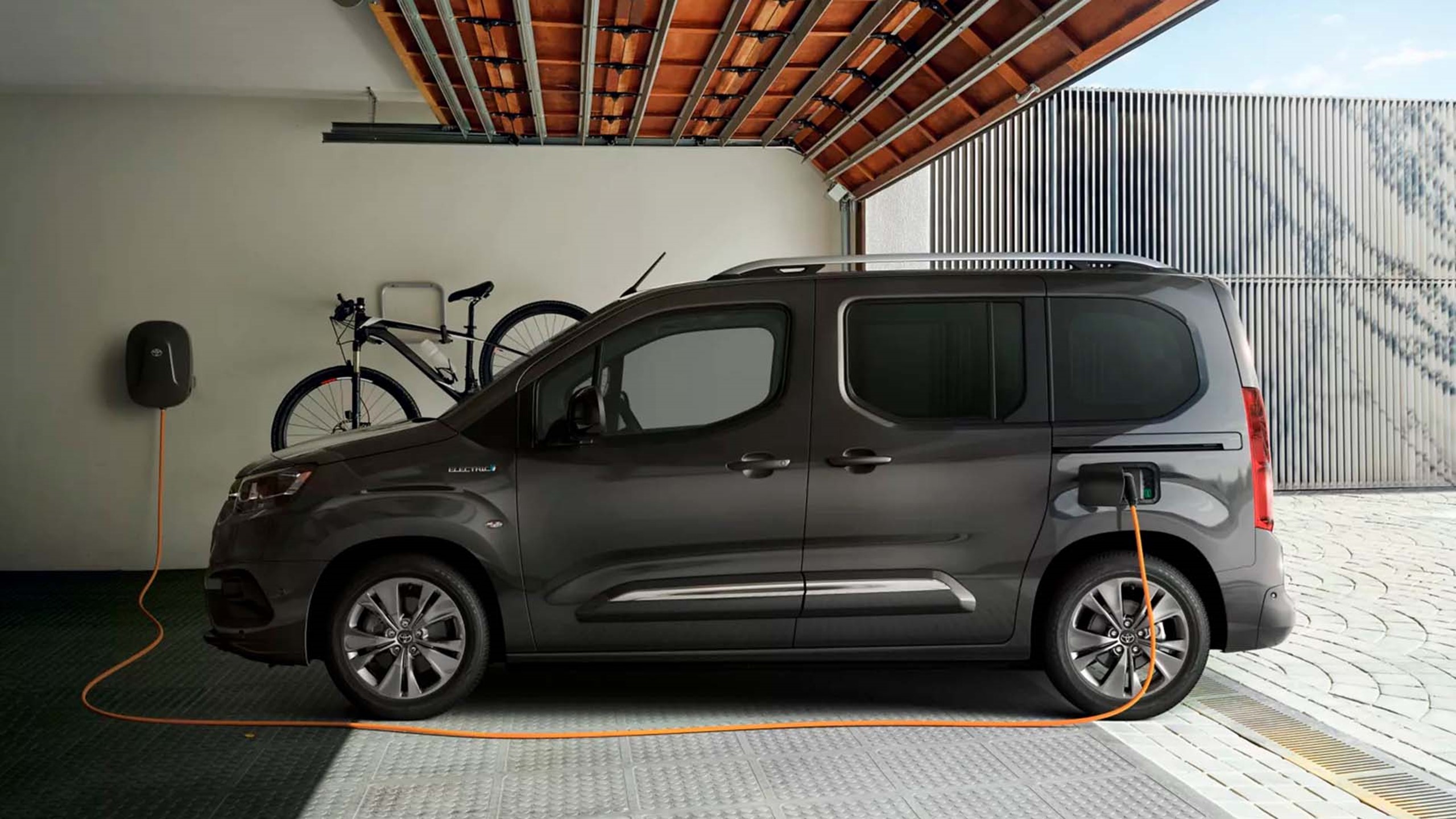 Toyota Proace City Verso Electric Galleri 3 1900X1069